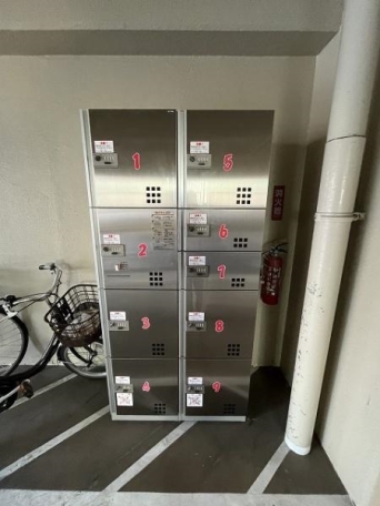 宅配BOX エントランス